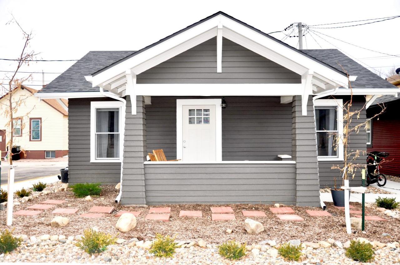 Modern Luxury Bungalow Steps From Dt Activities Rapid City Exterior photo